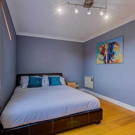 Statera Apartments - Thames View Лондон Экстерьер фото