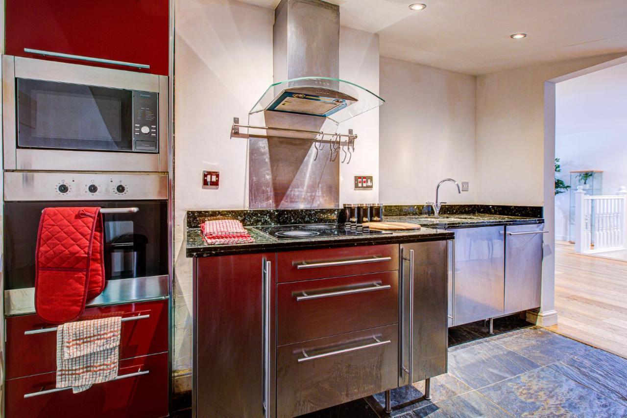 Statera Apartments - Thames View Лондон Экстерьер фото
