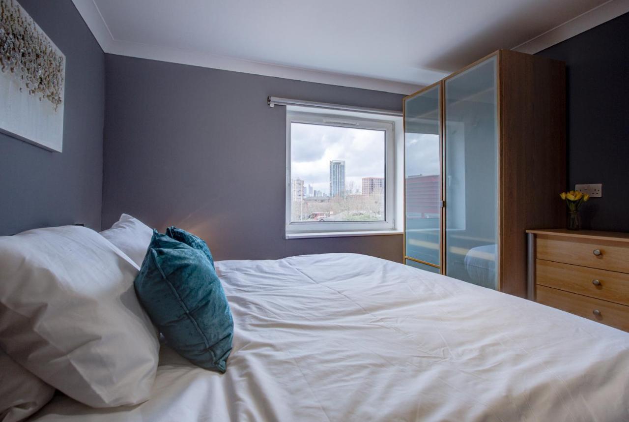 Statera Apartments - Thames View Лондон Экстерьер фото